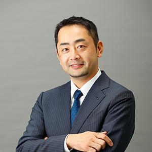 takahashi_300×300.jpg